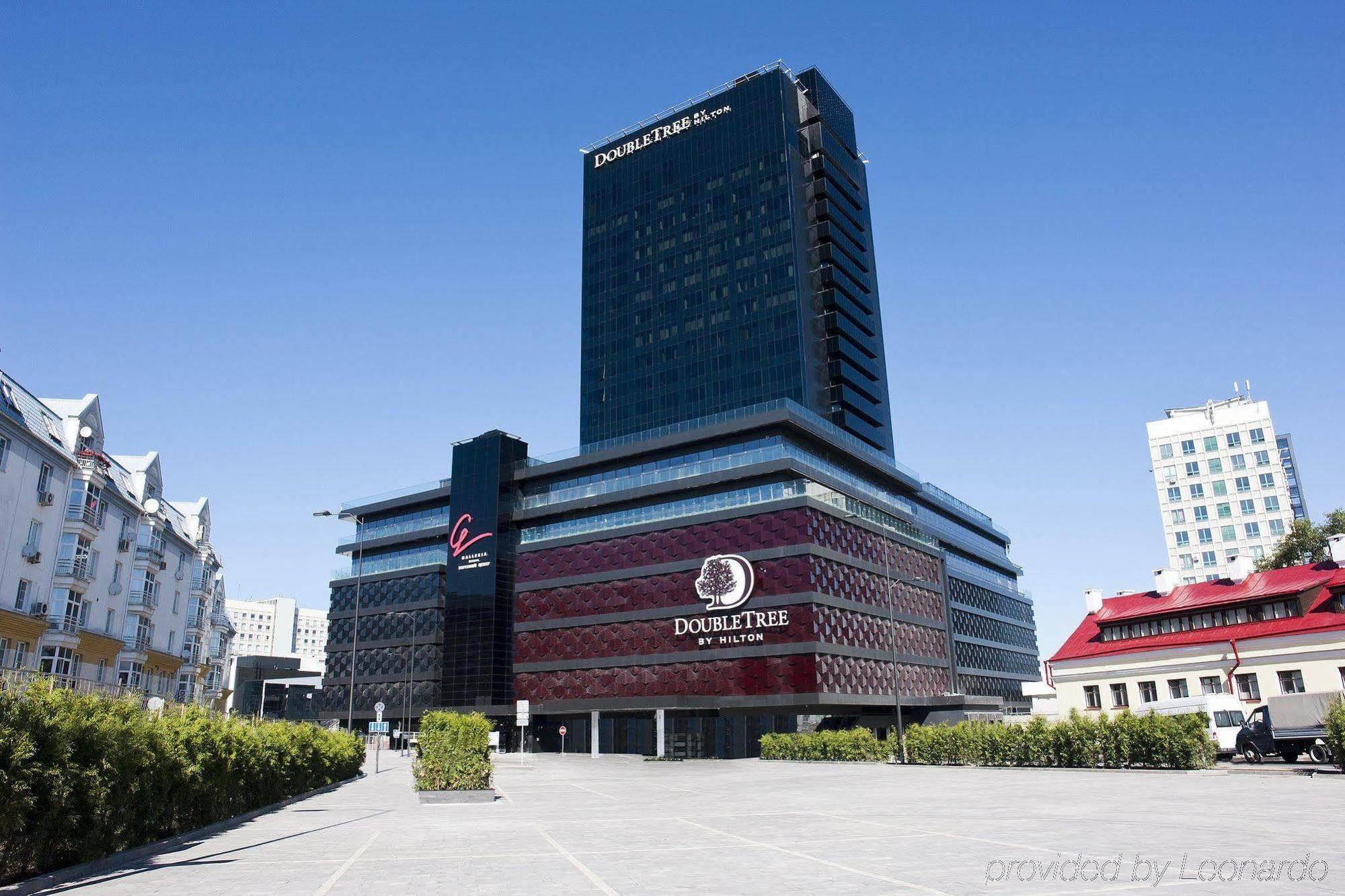 Doubletree By Hilton Minsk Hotel Exterior photo